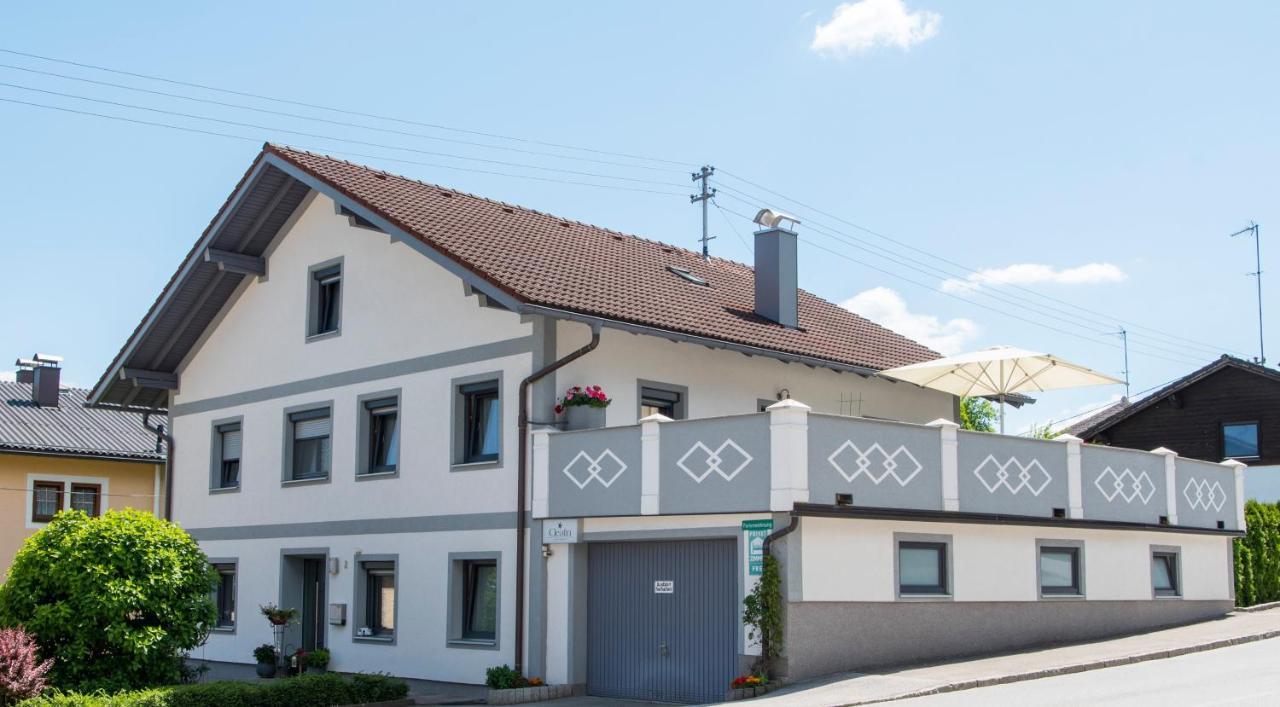 Gaestehaus Wuehrer Franking Exterior foto